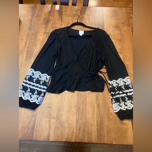 Blue Rain Black Wrap Blouse with White Lace Sleeves size medium